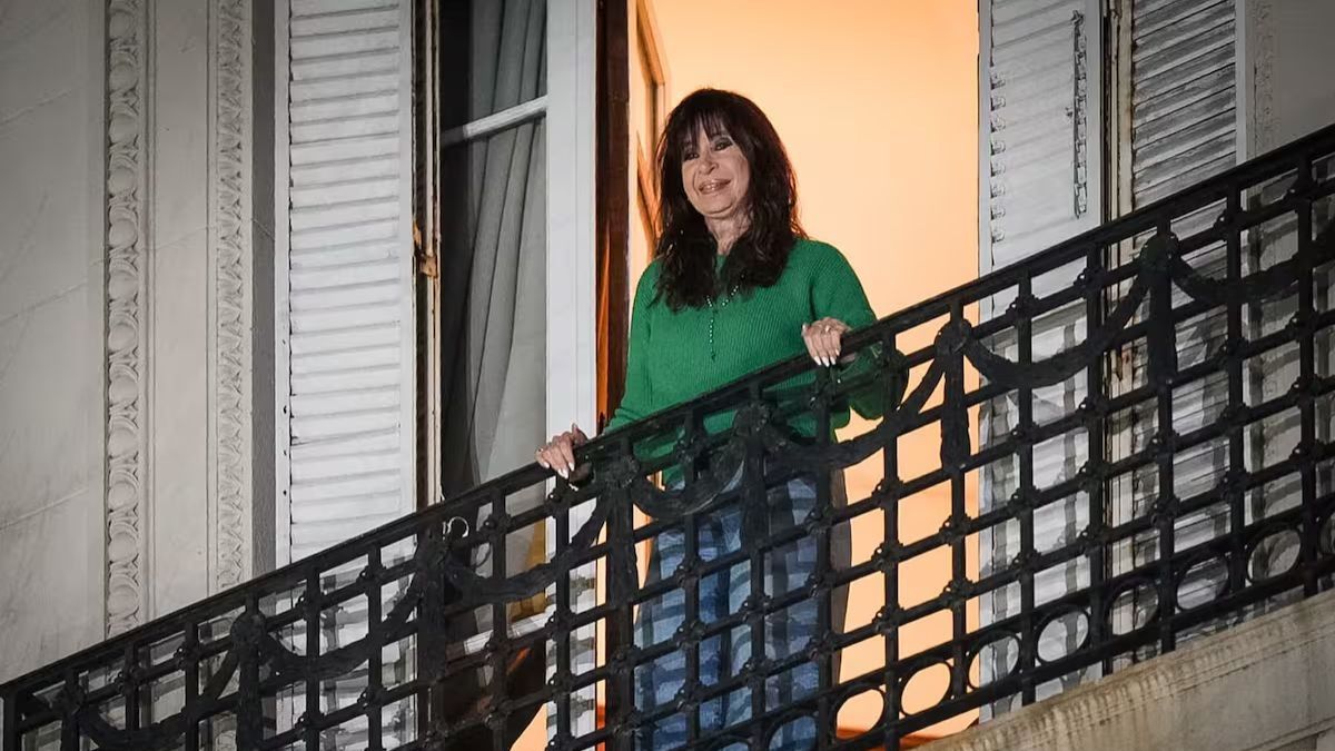 La Justicia ordenó a la ANSES efectivizar la restitución de la pensión de Cristina Fernández como viuda de Néstor Kirchner