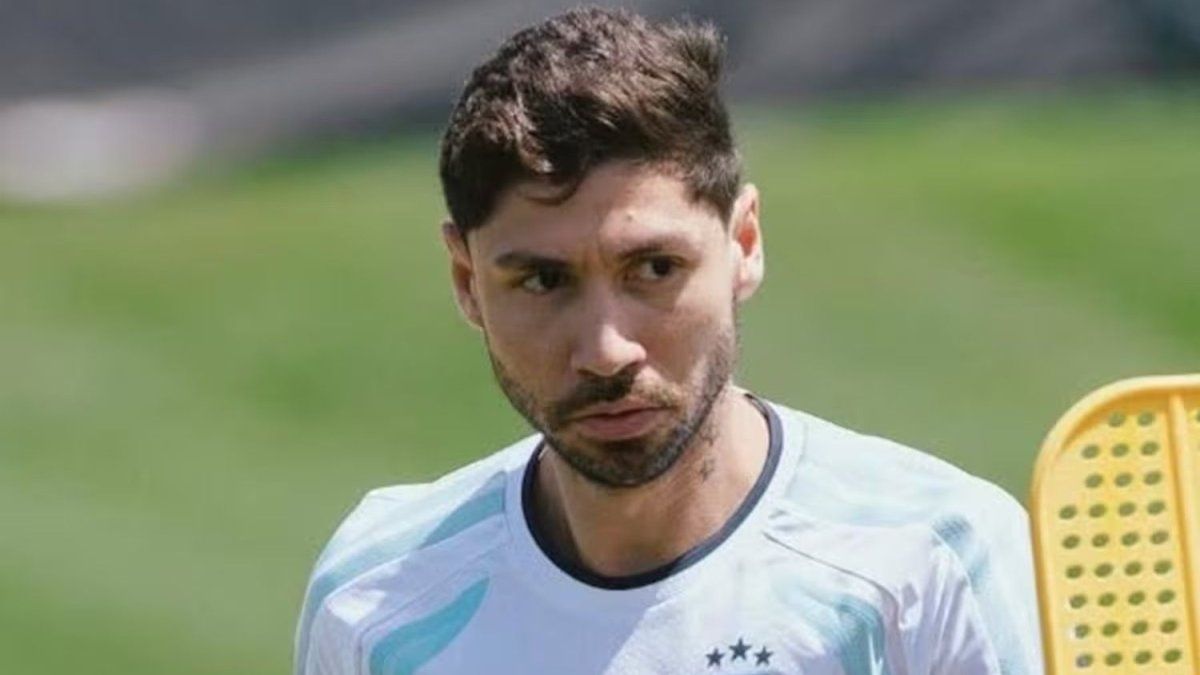 Gonzalo Montiel sufrió una lesión y podría perderse el duelo ante Austria por el Mundial 2026