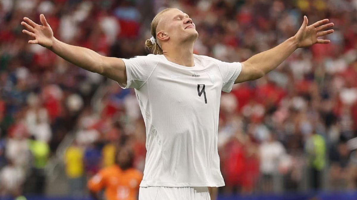 Noruega le ganó a Costa de Marfil con un gol de Haaland y jugará contra Brasil en octavos