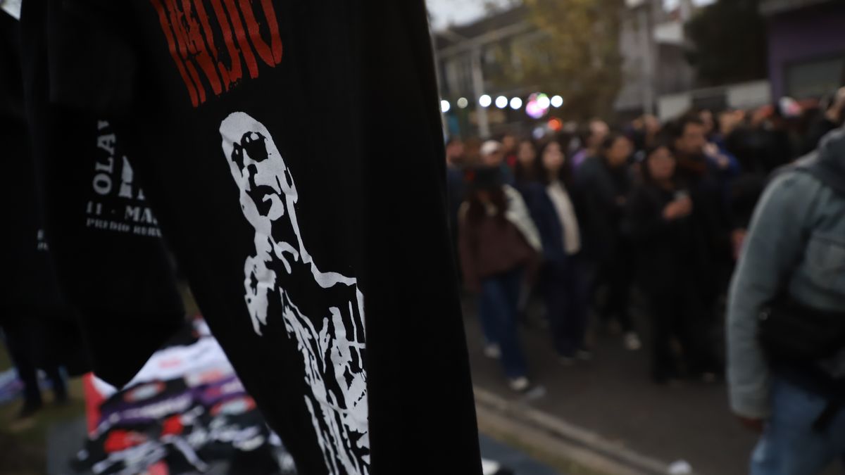 la emoción tomó las calles en la histórica movilización para despedir al Indio Solari