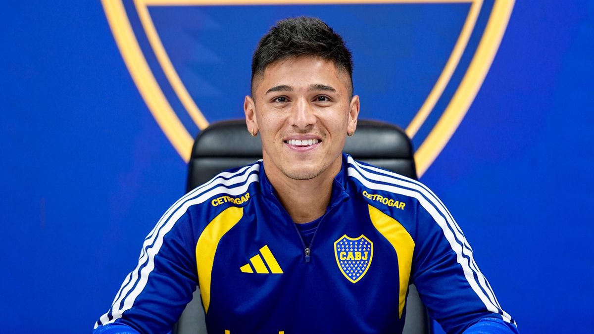 Boca oficializó a Leandro Lozano como primer refuerzo y acelera para tenerlo en la Copa Sudamericana