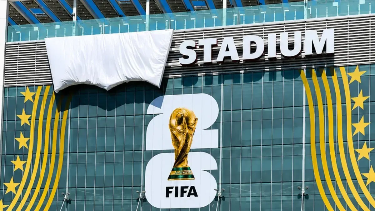 por qué la FIFA les cambió el nombre a los estadios y cuáles son los más llamativos