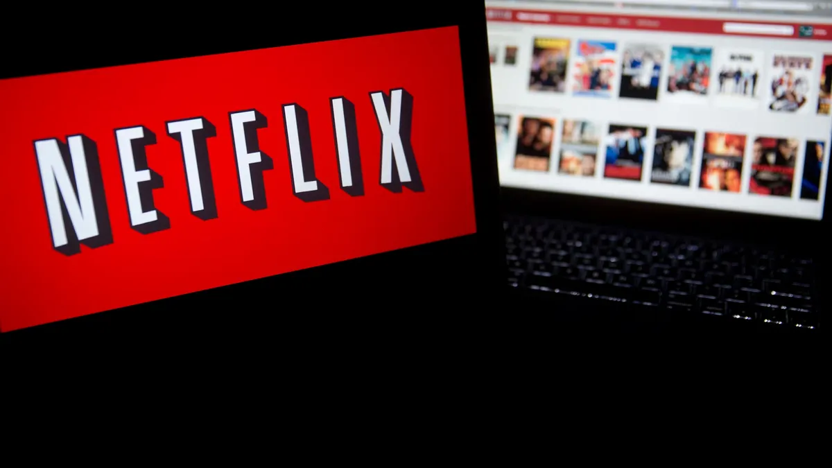 las acciones de Netflix ya cayeron 30% en dos meses y preocupan al mercado, ¿qué hay detrás?