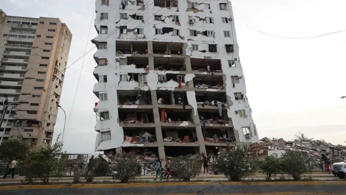 Cómo es La Guaira, una de las ciudades de Venezuela más afectada por los terremotos