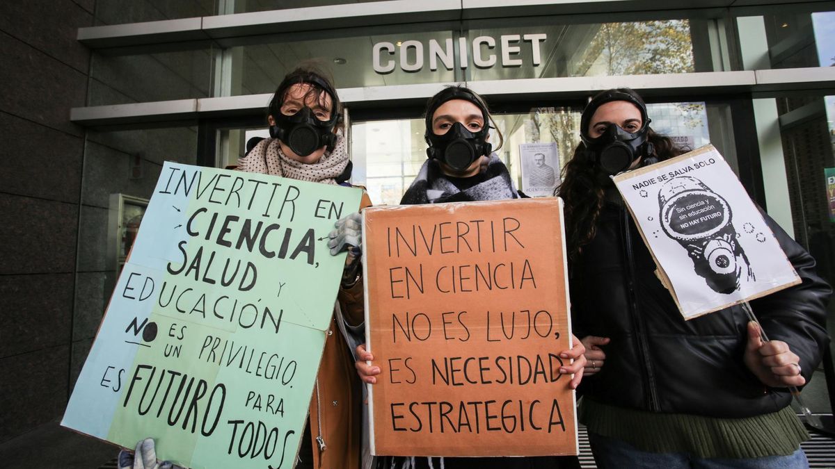 Después del fallo a favor de las universidades, diputados presentan proyecto para proteger la ciencia