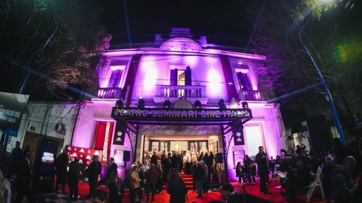 El Teatro Seminari reabrió sus puertas y se posiciona como un ícono cultural de Escobar