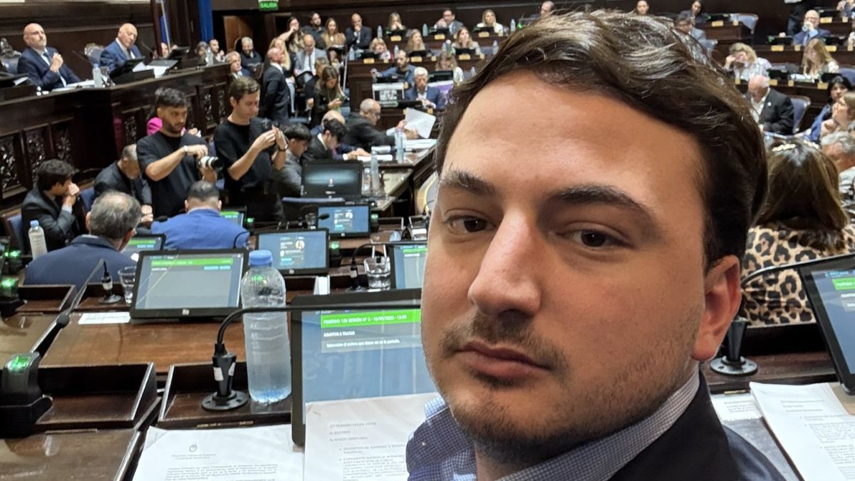 Legisladores libertarios impulsan aranceles para extranjeros en hospitales y universidades bonaerenses