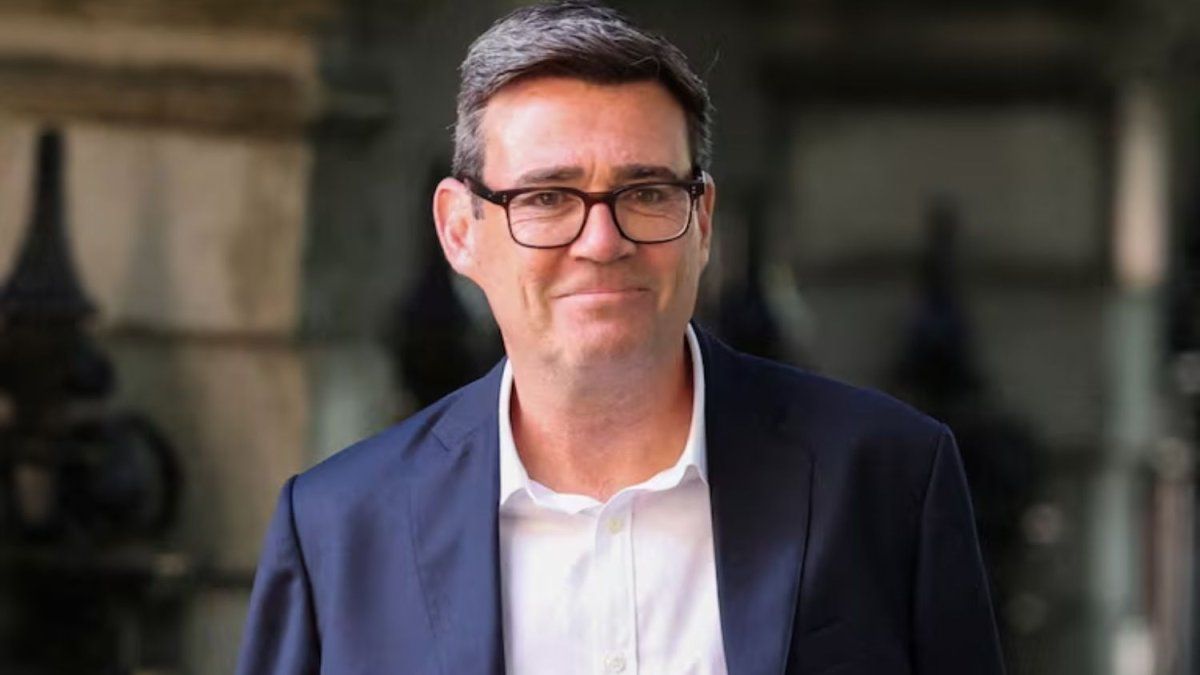 presionan a Burnham para asegurar la paridad de género en su futuro gobierno laborista