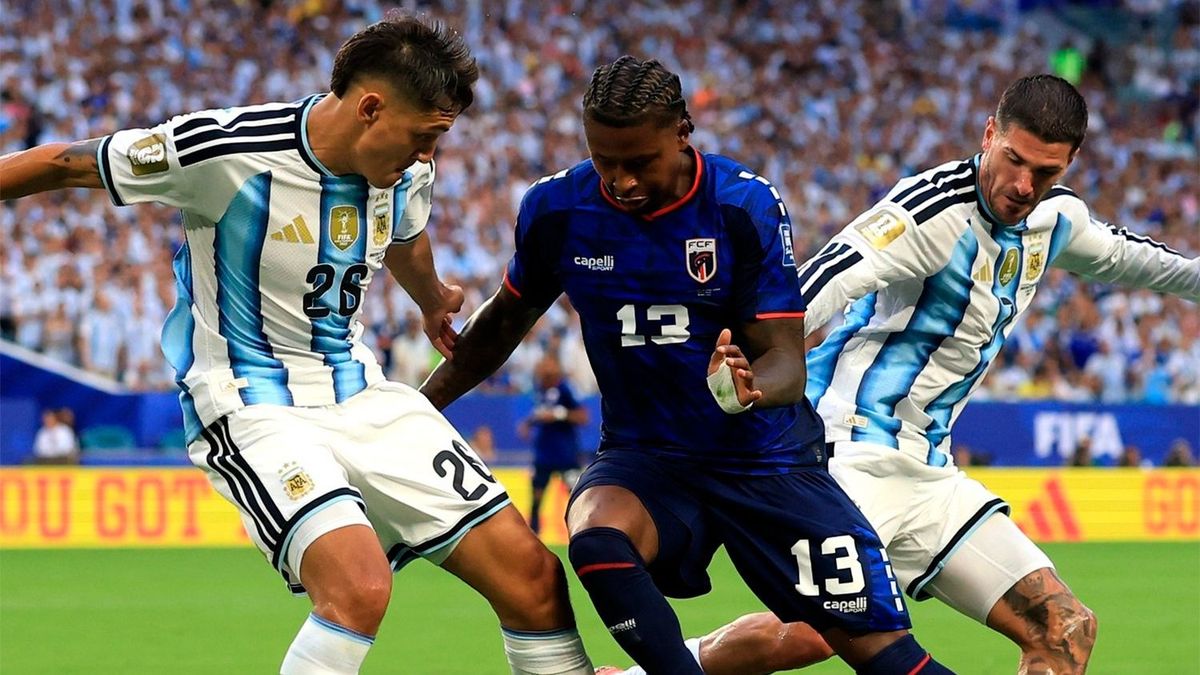 la bandera del Dibu, la foto de Diego Simeone con David Beckham y el regalo caboverdeano a Lionel Scaloni