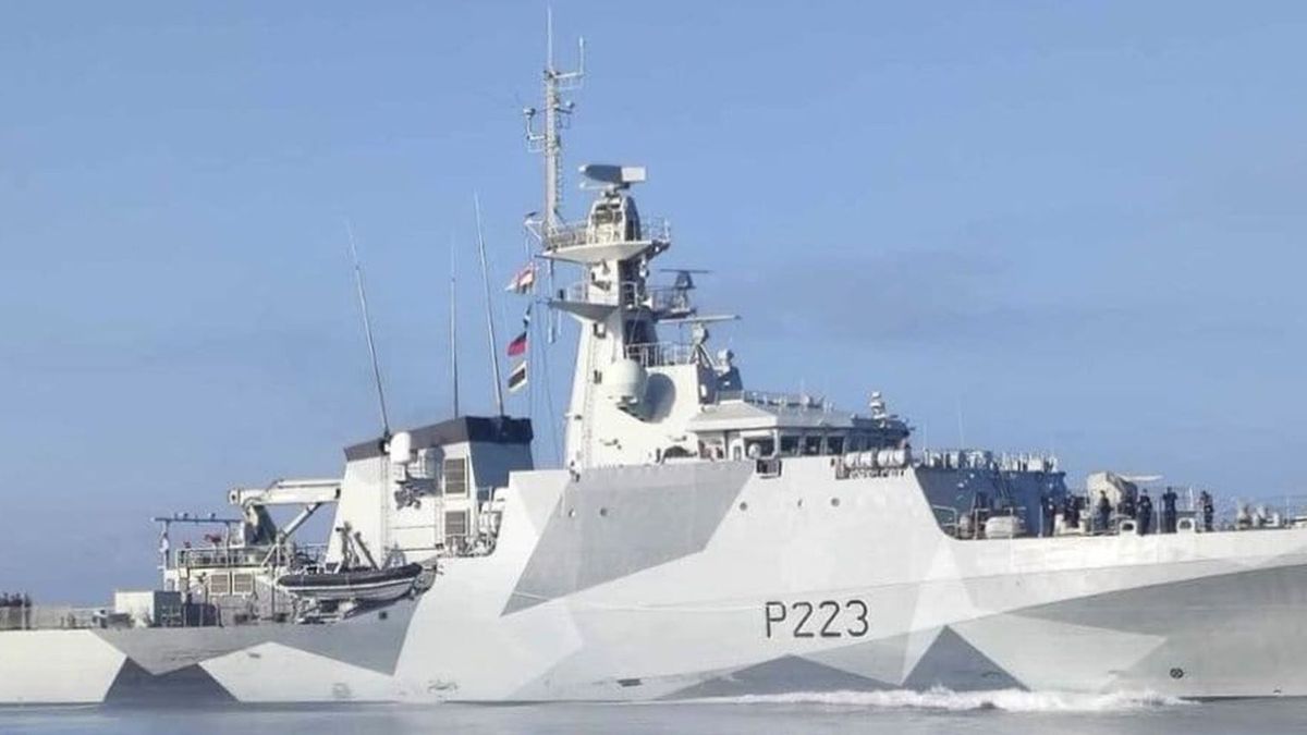 Un buque de guerra británico cruzó aguas argentinas sin aviso y reabre interrogantes sobre la política del Gobierno en el Atlántico Sur