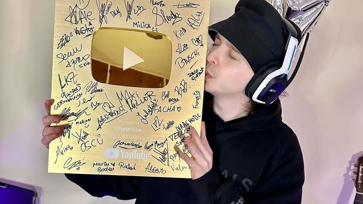 Quién era Chatterbox, el youtuber que murió en un trágico accidente en la Ruta 5 junto a su padre