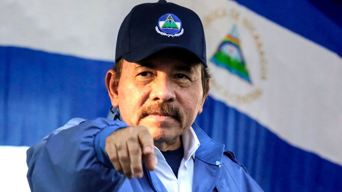 Daniel Ortega busca ampliar a siete años renovables el mandato presidencial en Nicaragua