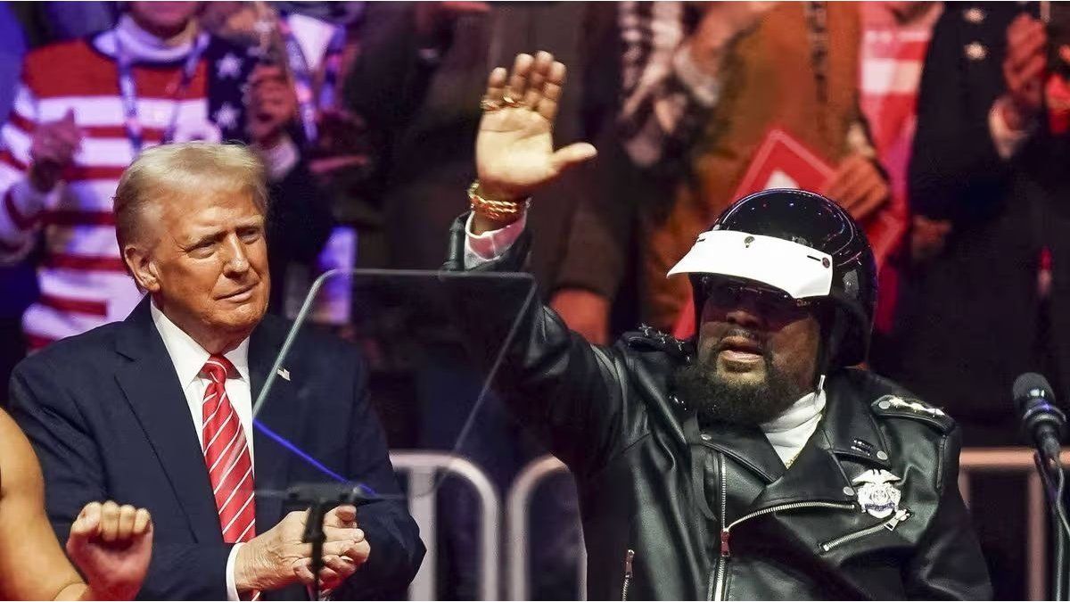 Donald Trump despidió a Victor Willis, cantante de Village People: Lo extrañaremos mucho