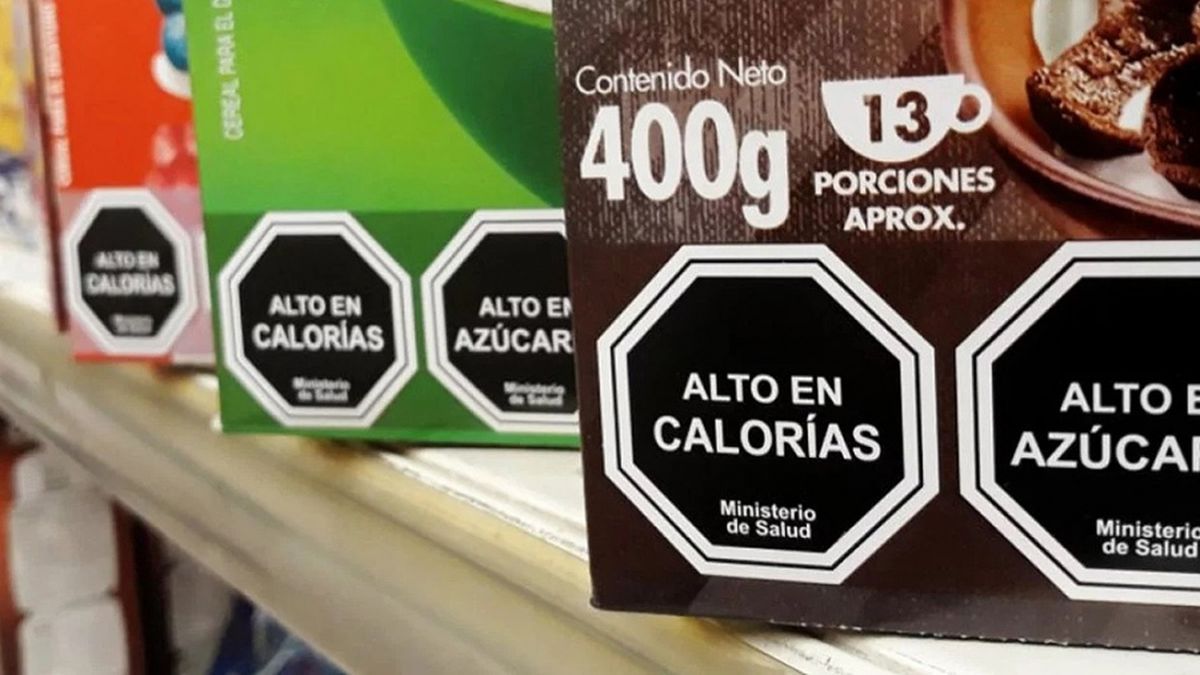 Expertos alertan sobre la derogación de la ley de Etiquetado Frontal que impulsa Javier Milei