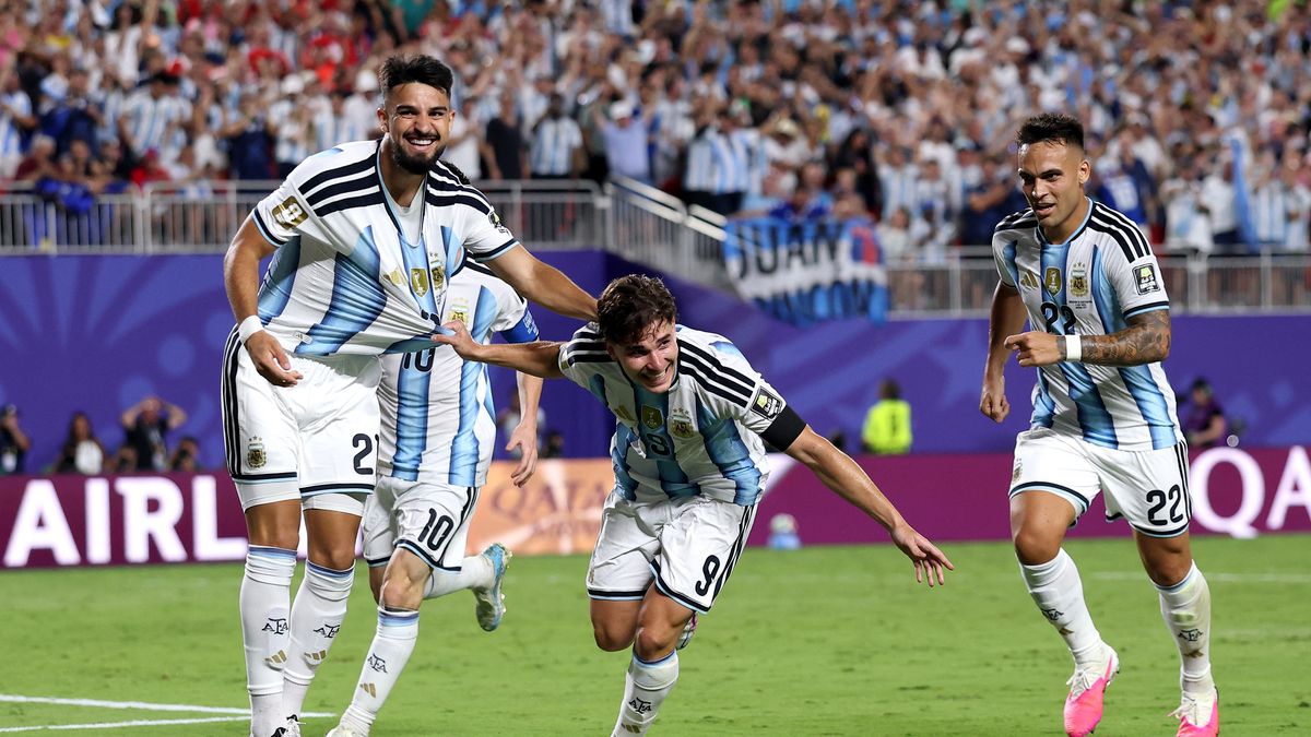 Argentina sufrió, reaccionó en el alargue y eliminó a Suiza para avanzar a semifinales