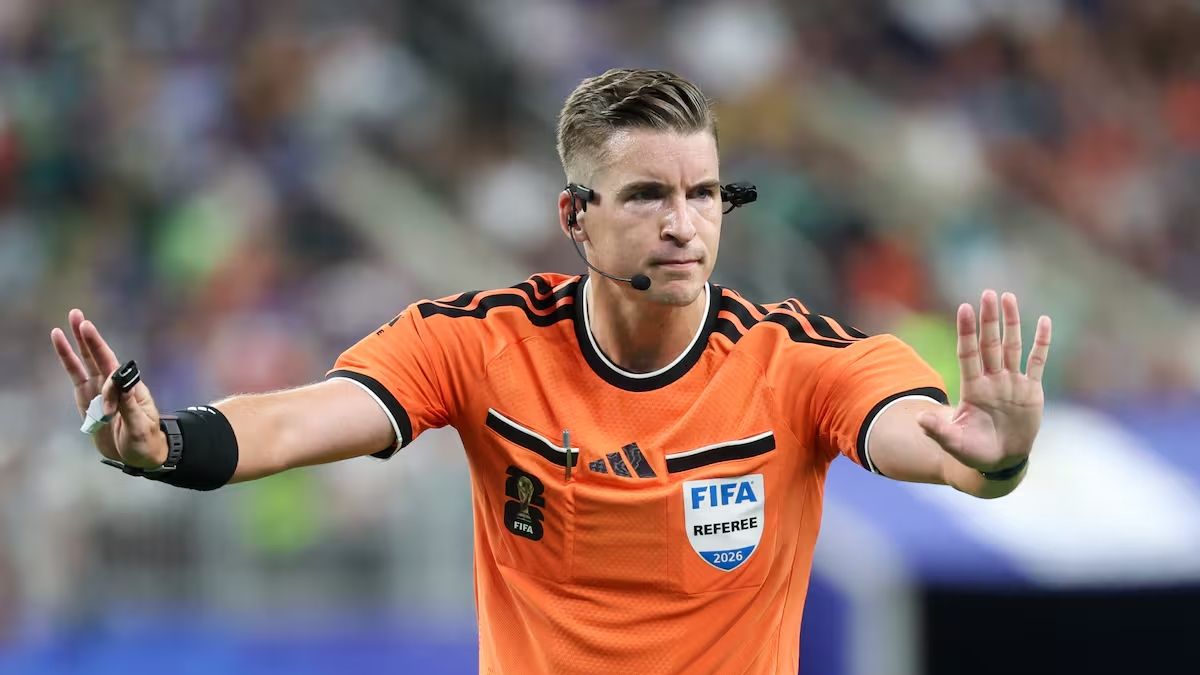 la FIFA confirmó al francés Francois Letexier como árbitro para el partido entre Argentina y Egipto por los octavos de final