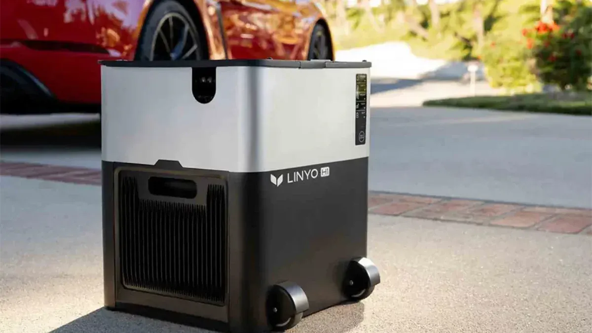 El revolucionario invento para lavar el auto en 20 minutos sin mangueras y usando solo dos litros de agua