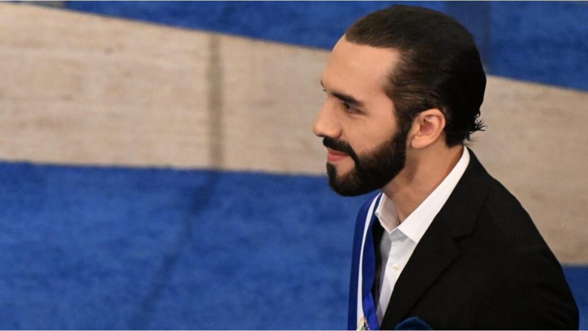 Nayib Bukele gana la candidatura para buscar un tercer mandato presidencial en El Salvador