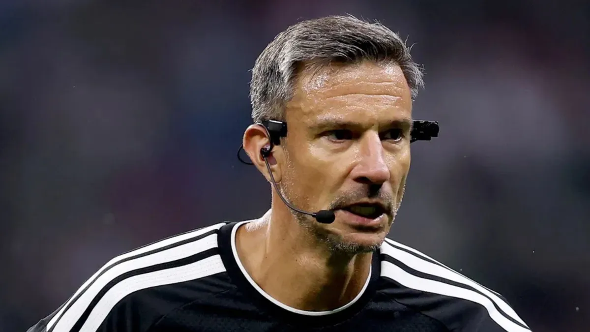 El árbitro de la final del mundo habló luego de su retiro y se refirió a su charla con Lionel Messi