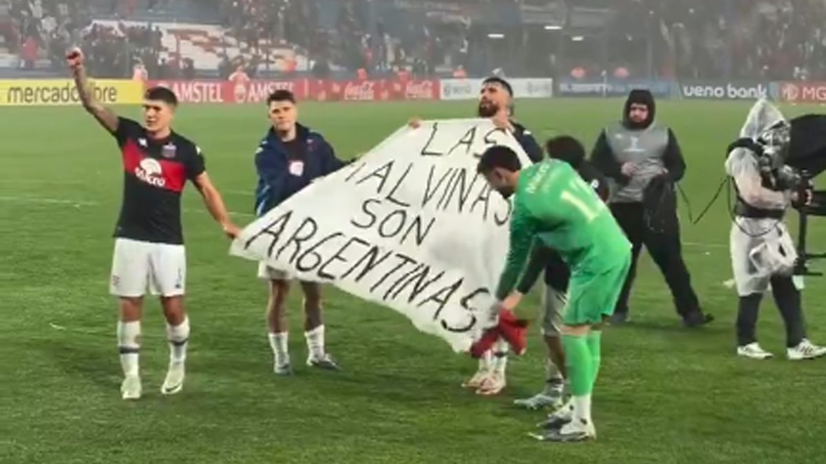Las posibles sanciones de la Conmebol a las que se enfrenta Tigre por mostrar una bandera de Malvinas