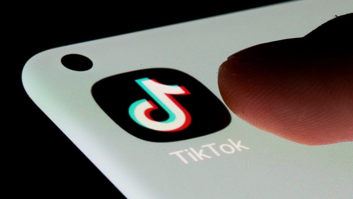 La Unión Europea acusó a TikTok de poner en riesgo la privacidad de menores y podría aplicarle una multa millonaria