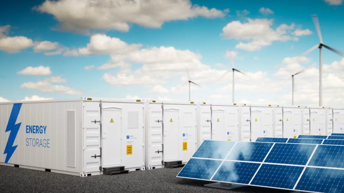 América Latina podría recuperar materiales críticos por u$s209.000 millones con el reciclaje de paneles solares, baterías de litio y aerogeneradores