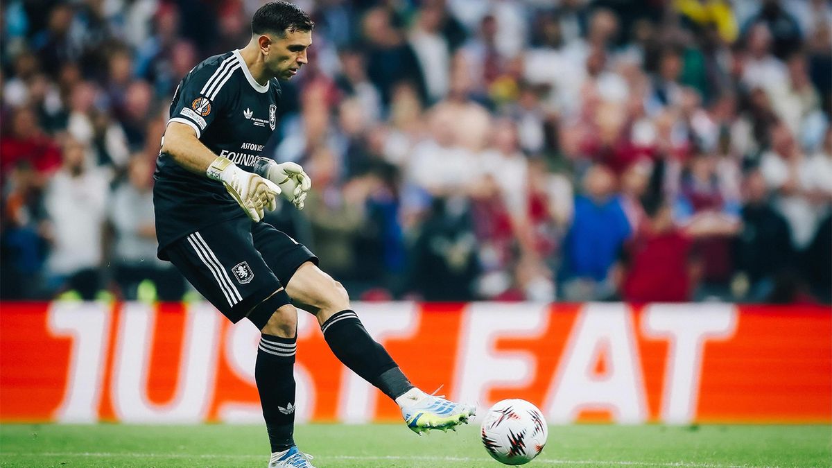 Emiliano Dibu Martínez se perderá la Supercopa de Europa entre Aston Villa y PSG