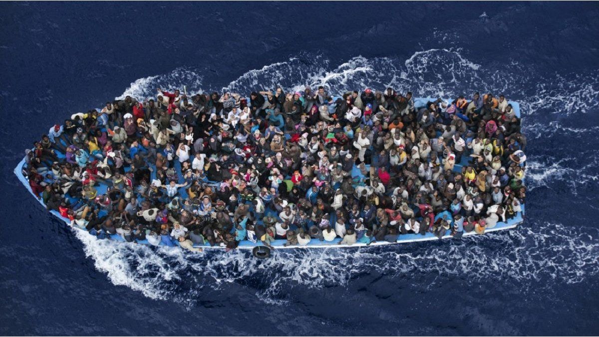 España desarticuló una de las mayores organizaciones de tráfico de inmigrantes del Mediterráneo