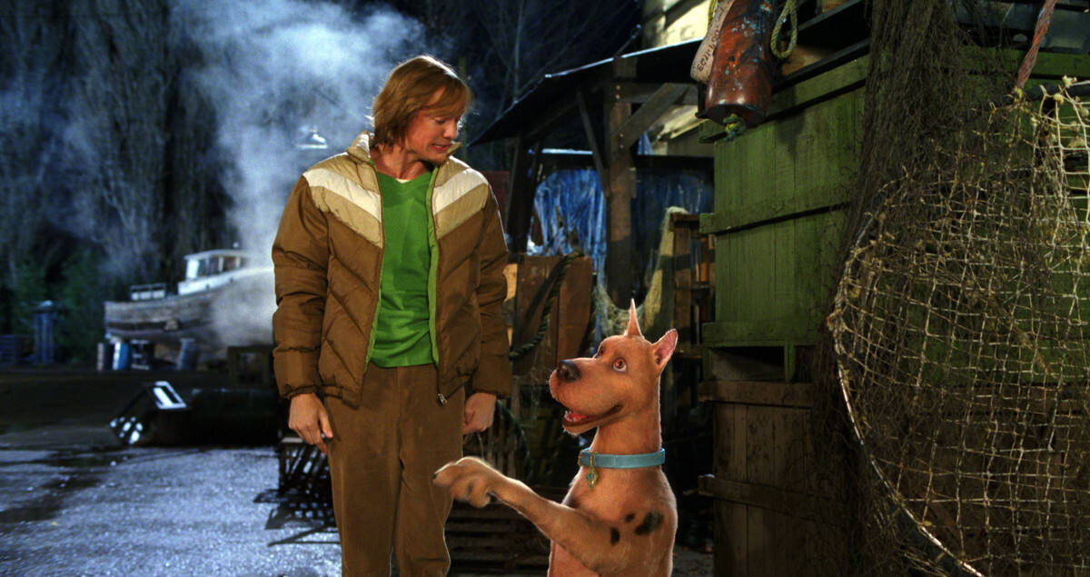 Matthew Lillard y el Gran Danés en "Scooby-Doo 2: Monstruos sueltos".