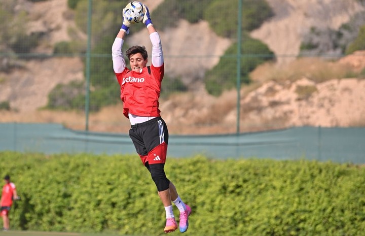 Beltrán, cada día más consolidado en el arco de River. Prensa River.