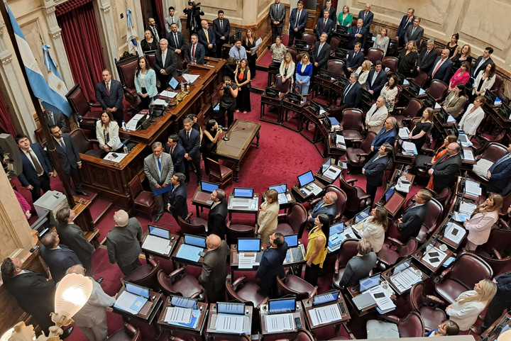 El oficialismo busca avanzar con el Presupuesto 2027 en el congreso