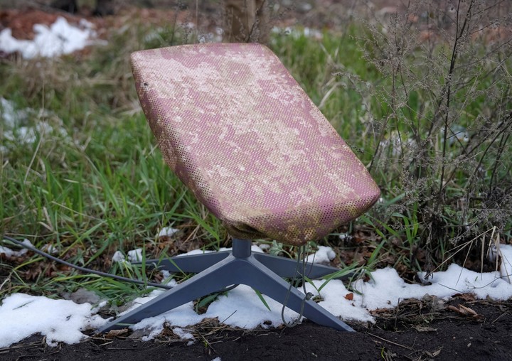 Un modem de Starlink en medio de la guerra entre Ucrania y Rusia. Foto Reuters