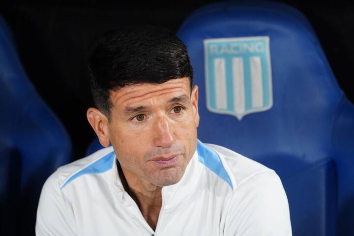 Chirola hizo dos cambios: Barinaga por Cannavo y Zaracho por Ortegoza.
Foto Marcelo Carroll